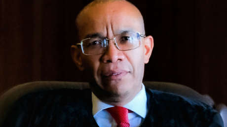 El magistrado Gerson Chaverra se convierte en el primer presidente afro del Supremo de Colombia