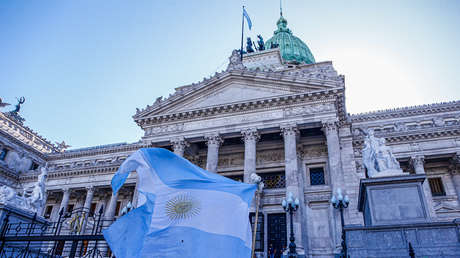 Cambios e incertidumbre: la 'ley ómnibus' de Milei avanza entre negociaciones de último minuto