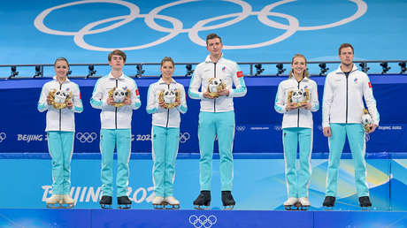 La Unión de Patinaje adjudica el tercer lugar al equipo ruso en Pekín 2022 tras la sanción a la patinadora rusa Valíeva
