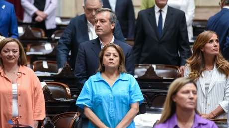 Diputada denuncia que Milei desea regalar el litio y tierras argentinas a Elon Musk y Donald Trump