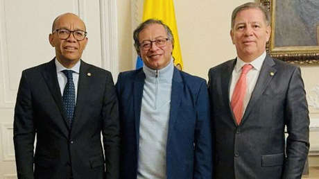 Petro garantiza que no habrá "ataque" contra la Justicia y mantiene llamado a marchas populares