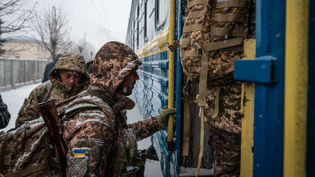 Ucrania da luz verde inicial a draconiana ley que intensifica la movilización militar