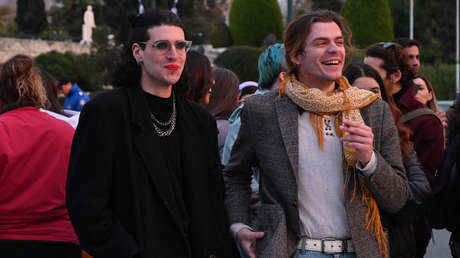 Grecia se convierte en el primer país ortodoxo que legaliza el matrimonio de parejas del mismo sexo