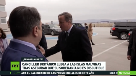 Canciller británico llega a las islas Malvinas tras asegurar que su soberanía no es discutible