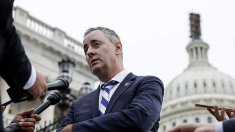 Legisladores de EE.UU. urgen aprobar un proyecto de ley alternativo sobre la ayuda a Ucrania