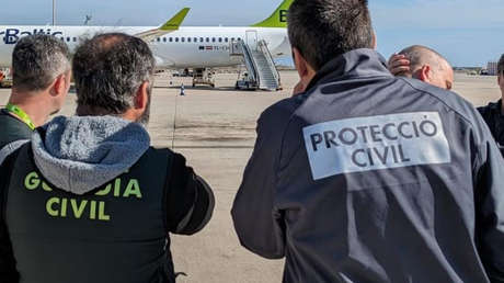 Alerta en el aeropuerto de Barcelona por fuga radioactiva en un avión