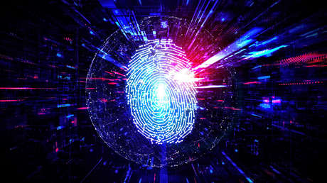 Un nuevo truco clona huellas dactilares con solo escuchar cómo los dedos pasan por la pantalla