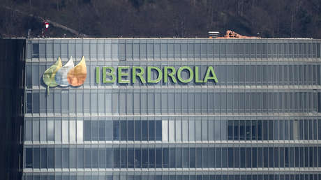 Iberdrola cierra venta de 13 plantas eléctricas al Gobierno de México