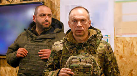 Jefe militar de Ucrania vuelve a cargar contra subordinados por fracasos en el frente