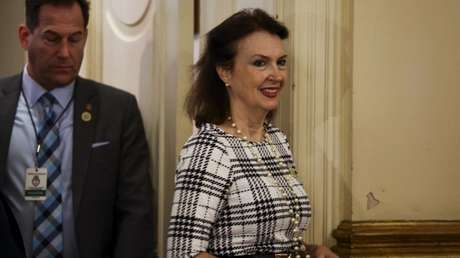 Canciller de Argentina considera "absurdo" dar créditos a jubilados porque van "a morir"