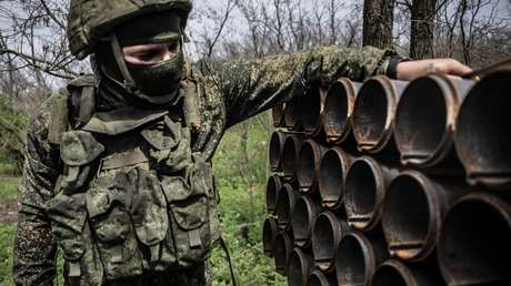 Los lanzacohetes múltiples rusos frustran los planes de ataque de Ucrania en Artiómovsk (VIDEO)