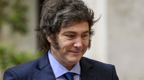 Milei aplica su 'motosierra' en otros dos institutos de Argentina