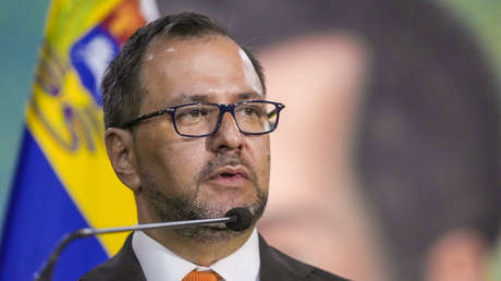 Venezuela acusa a EE.UU. de "ser los dueños del circo" en operación para desconocer elecciones