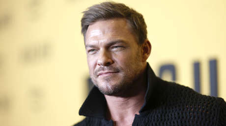 Estrella de 'Reacher' revela que intentó suicidarse por varias agresiones sexuales