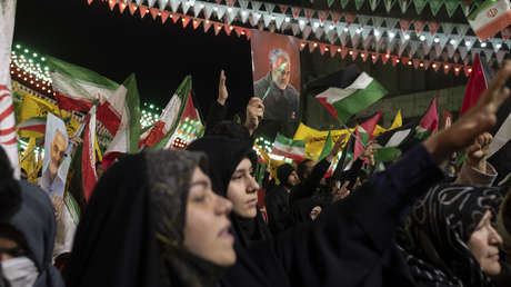 Irán advierte a EE.UU. que "se mantenga alejado" mientras prepara su respuesta al ataque israelí