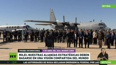 Milei anunció la construcción de una base naval tras reunirse con la jefa del Comando Sur