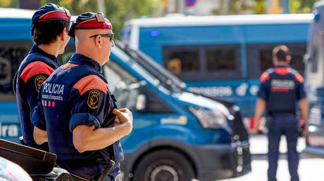 Hombre mata a su mujer y a sus dos hijos menores y se tira a las vías del tren en España
