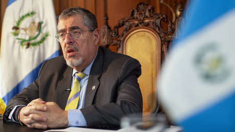 Arévalo denuncia campaña de incendios provocados en Guatemala