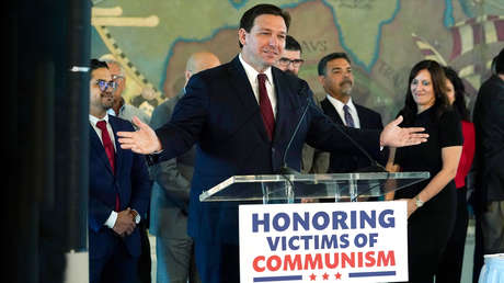 Las escuelas de Florida enseñarán "los peligros y males del comunismo"