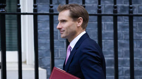 Alto cargo británico pregunta si "Ruanda y el Congo son dos países distintos"