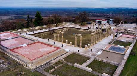 Descubren habitación donde Alejandro Magno disfrutaba de baños "homo-éroticos" con sus compañeros
