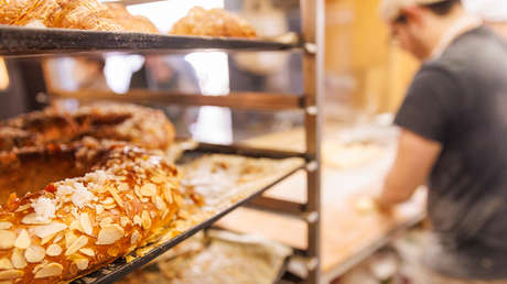 "Nómina maricón": Denuncian a una panadería en España por el concepto de pago a un trabajador