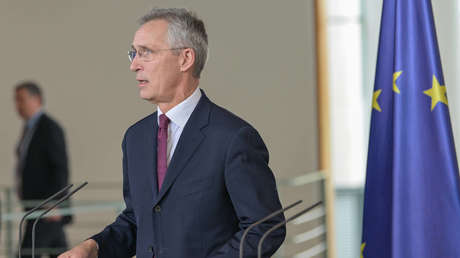 El jefe de la OTAN se opone a la creación de un Ejército unido europeo