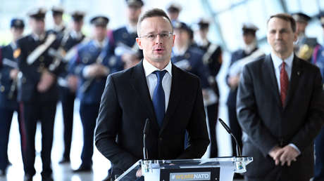 El ministro de Exteriores de Hungría, Peter Szijjarto