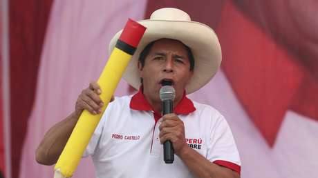 Castillo niega acusaciones: "Son más falsas que la nariz de 'pinocho' en palacio"