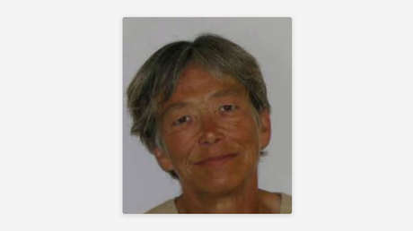 Anulan la condena de una mujer inocente después de 43 años en prisión