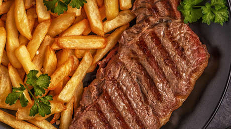 Detectan un peligro inesperado de la dieta hipergrasa y la comida chatarra