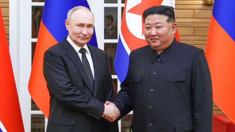 Kim Jong-un califica de "gran momento histórico" la visita de Putin