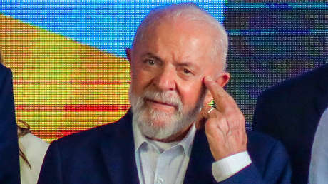 Lula dice a una mujer de 25 años que "pare de tener hijos" y estudie