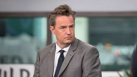 Múltiples personas podrían enfrentar cargos por la muerte de Matthew Perry