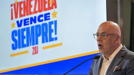 Jorge Rodríguez denuncia plan desestabilizador organizado desde la Embajada argentina en Caracas