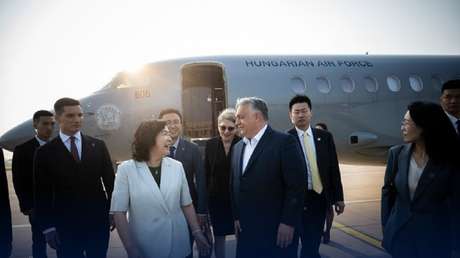 Orbán llega a China en una visita sorpresa