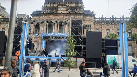 Milei firma el Pacto de Mayo con aliados y opositores 'dialoguistas'