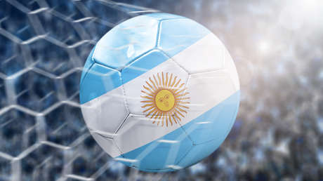 El Gobierno de Milei habilitó la creación de sociedades anónimas en el fútbol: ¿modelo privatizador?