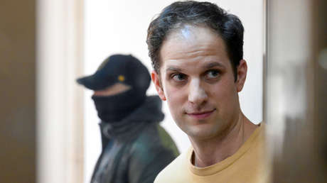 Condenan a 16 años al corresponsal de WSJ acusado de espionaje en Rusia