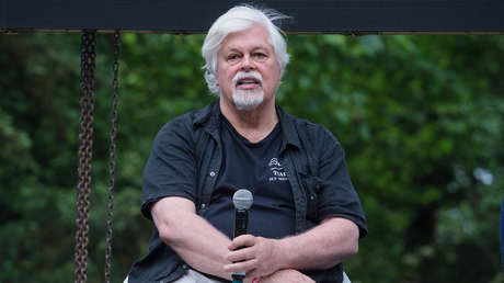 Arrestan a un activista medioambiental exmiembro de la junta directiva de Greenpeace