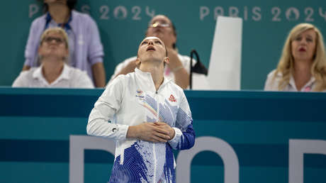 La gimnasta rumana, que fue viral por su festejo y decepción, recupera el bronce en los JJ.OO.