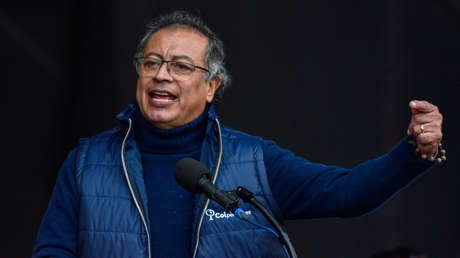 Petro: "De Maduro depende una solución política para Venezuela"