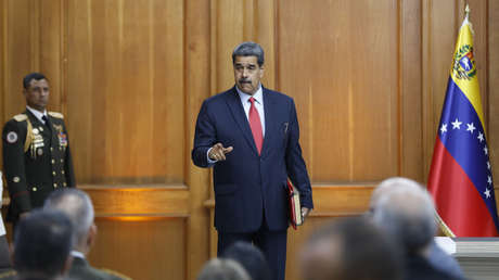 "Sal de tu cueva Guaidó 2.0": Maduro afirma que Edmundo González prepara su fuga de Venezuela