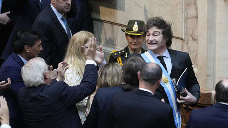 Milei agasaja con un asado a los 87 diputados que acompañaron su veto al aumento para jubilados