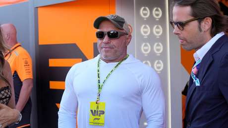 Famoso 'podcaster' acusa a Biden y Zelenski de fomentar la III Guerra Mundial