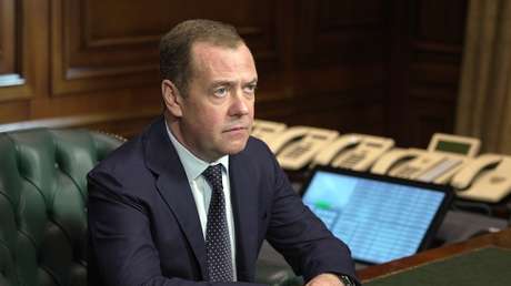 "Complacer el ego herido de neonazis": Medvédev, sobre un "escenario alemán" para Ucrania