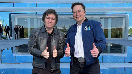 "Nazi las pelotas": Milei sale en defensa de Musk tras su polémico gesto