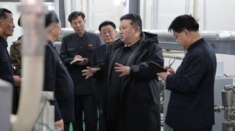 Kim Jong-un: La inminente confrontación con países hostiles obliga a reforzar el escudo nuclear