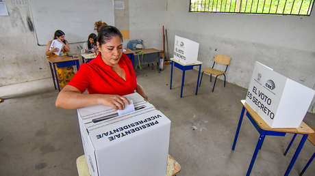 ¿Balotaje a la vista? Las proyecciones de las encuestas en Ecuador