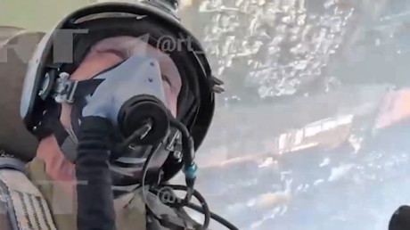 VIDEO: Imágenes únicas desde la cabina del piloto del caza insignia ruso Su-57